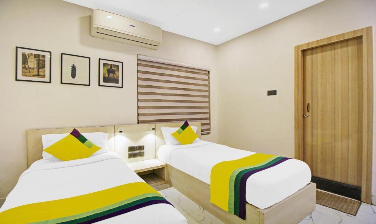 Itsy Hotels Transit Express Kalkutta Exterior foto
